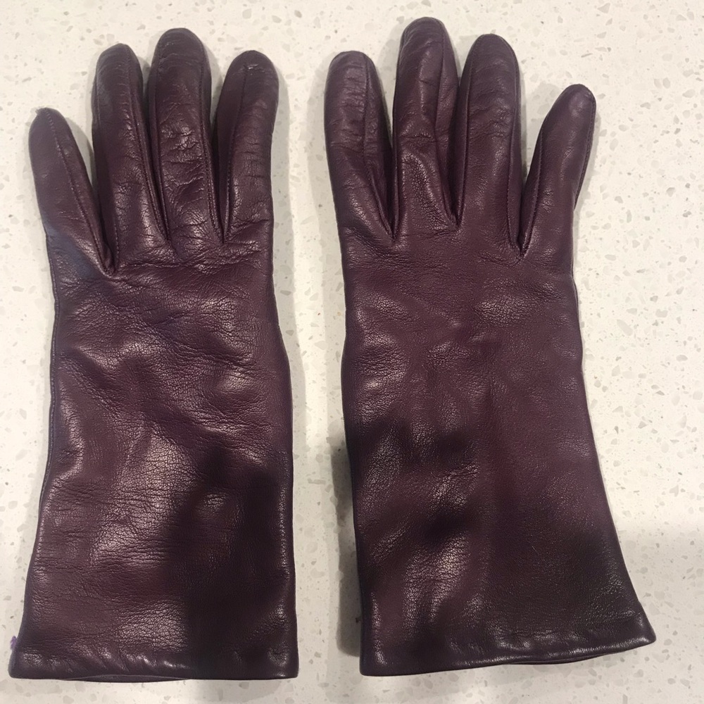 Bloomingdales Eggplant Leather Gloves Size 7